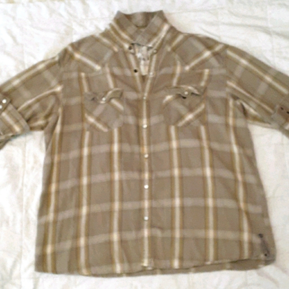 Gotcha long sleeve shirt.